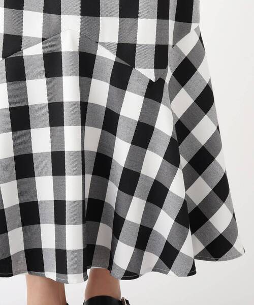 OPAQUE.CLIP（オペークドットクリップ）の「◆TCギンガムチェック キリカエマーメイドスカート（スカート・レディース・ブラック系2/黄緑系3・40/38/42/36）」の8枚目の写真