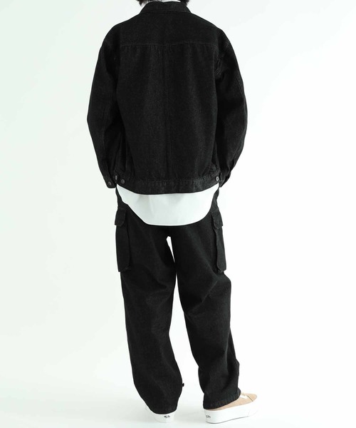 ADAM ET ROPE'（アダムエロペ）の「【コットンUSA】ビッグシルエット ドライタッチ ライトオンスデニムジャケット/サステナブル（デニムジャケット・メンズ・ブラック系その他/ネイビー・M/L/XL）」の20枚目の写真