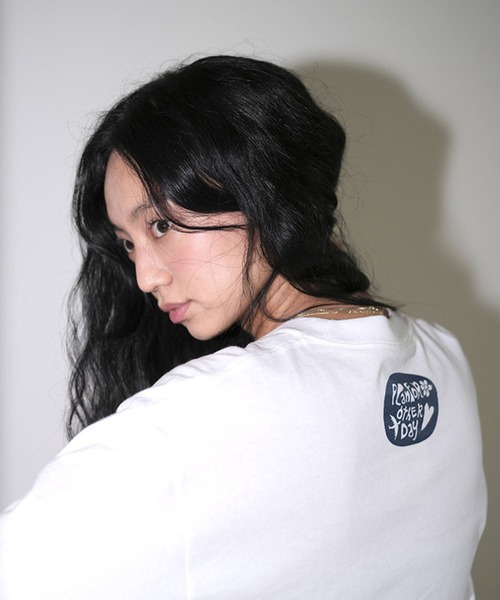 Bonjour Girl(ボンジュールガール)の「【Planforotherday】Birdflower L/S TEE(Tシャツ/カットソー・レディース・ホワイト・MEDIUM/LARGE)」の4枚目の写真