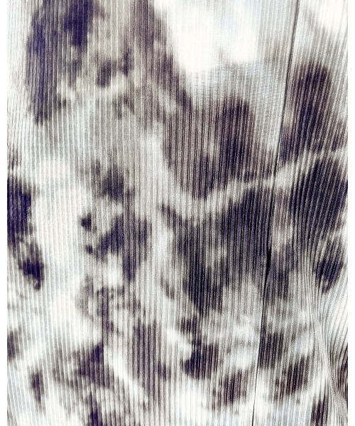 LiSeek（リシーク）の「【LiSeeK】柄プリーツタイトロングスカート（スカート・レディース・グレー/オレンジ/グリーン・FREE）」の4枚目の写真