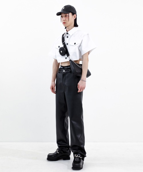BASIC COTTON(ベーシックコットン)の「【BASIC COTTON/ベーシックコットン】LEATHER HOBO BAG / 肩掛け鞄 カバン 斜め掛けカバン レザーバッグ フェイクレザー ショルダーバッグ ハンドバッグ チェーンバッグ ミニバッグ 韓国ブランド 韓国ファッション(ショルダーバッグ・メンズ・ブラック・ONE SIZE)」の13枚目の写真
