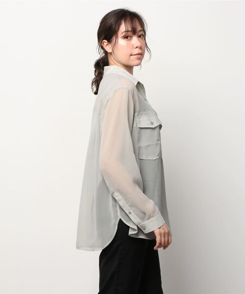 AVIREX（アヴィレックス）の「【直営店限定】MILITARY SHEAR SHIRT/ ミリタリーシアーシャツ（シャツ/ブラウス・レディース・オフホワイト/ミント・FREE）」の3枚目の写真