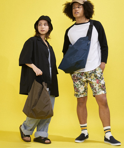 Drifter（ドリフター）の「PLAIN SHOULDER BAG／プレーンショルダーバッグ（ショルダーバッグ・レディース・ブラック/ダークブラウン/ネイビー/ブラック系その他/ホワイト系その他/レオパード/ベビーピンク/ライム/サックスブルー/バーガンディー・FREE）」の15枚目の写真