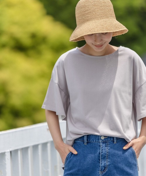 LEPSIM(レプシィム)の「マルチキノウソデフレアTシャツ2 281380(Tシャツ/カットソー・レディース・ブラック/グレー/ピンク/グレイッシュベージュ・MEDIUM/LARGE)」の4枚目の写真