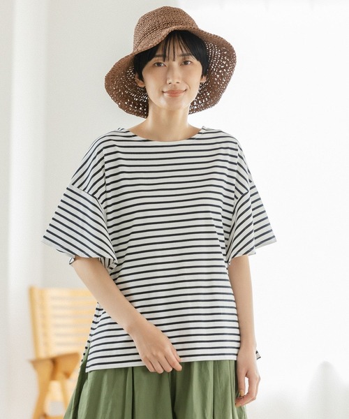 LEPSIM(レプシィム)の「マルチキノウソデフレアTシャツ2 281380(Tシャツ/カットソー・レディース・ブラック/グレー/ピンク/グレイッシュベージュ・MEDIUM/LARGE)」の5枚目の写真