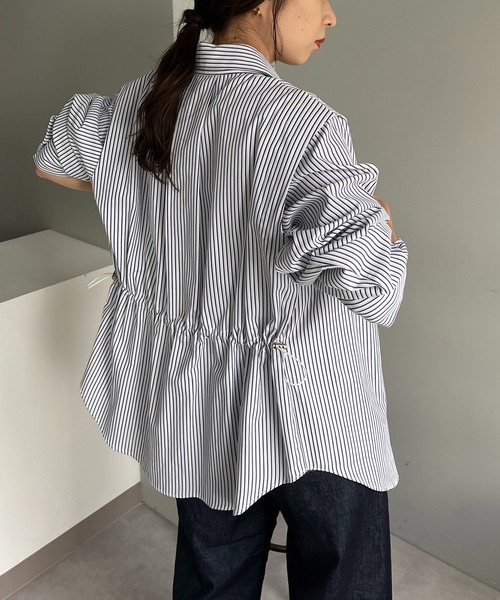 CAPRICIEUX LE'MAGE（カプリシューレマージュ）の「バックドロストシャツ（シャツ/ブラウス・レディース・パープル/ネイビー・FREE）」の5枚目の写真