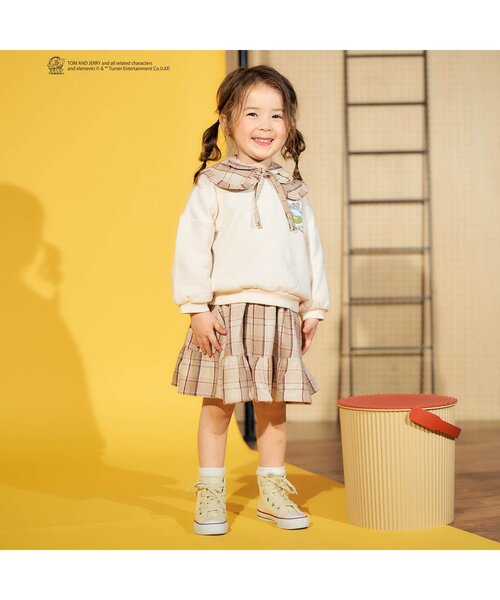 Tom＆Jerry（トムアンドジェリー）の「トムとジェリー 4柄トレーナー（スウェット・キッズ・オフホワイト/イエロー/オレンジ/ブルー・90/100/110/120/80/130）」の18枚目の写真