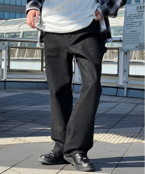 kutir(クティール)の「デニムペインターパンツ(デニムパンツ・メンズ・ブラック/グレー・SMALL/MEDIUM/LARGE)」の11枚目の写真