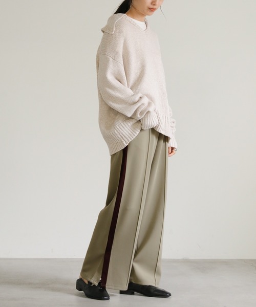 select MOCA（セレクトモカ）の「リラックスライン裾スリットパンツ（その他パンツ・レディース・ブラック/カーキ/ネイビー・FREE）」の12枚目の写真