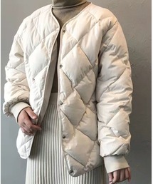 ノーカラーキルトハーフ丈ジャケット