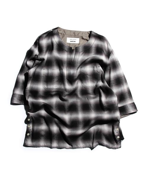 MONKEY TIME（モンキータイム）の「＜monkey time × ONES STROKE＞ SHT PO QSL/シャツ◆（シャツ/ブラウス・メンズ・ブラック/ネイビー・4/M/5/L）」の2枚目の写真