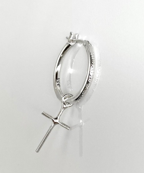 THE MILES（ザ マイルズ）の「GODSIZE ゴッドサイズ THIN HOOP raised by wolves [LARGE] with CROSS / シンフープピアス レイズド バイ ウルヴス L ウィズクロス（ピアス（片耳用）・メンズ・シルバー・FREE）」の3枚目の写真