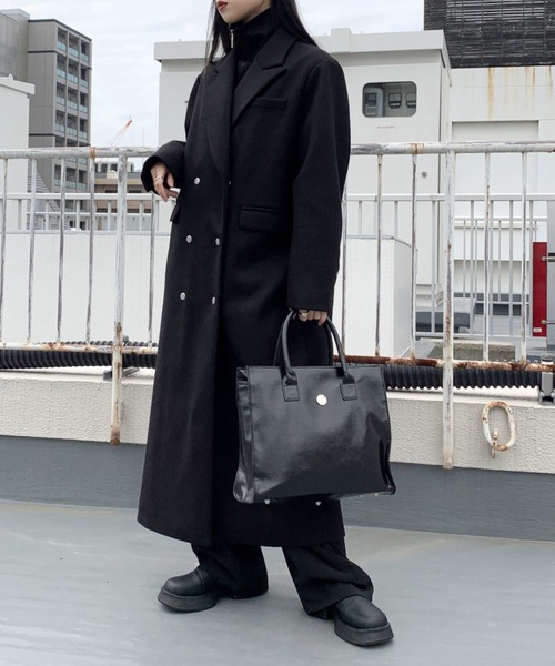 LVEU.（ラブユ.）の「2way faux leather square tote bag / 2way合皮スクエアトートバッグ（トートバッグ・レディース・ブラック・FREE）」の12枚目の写真