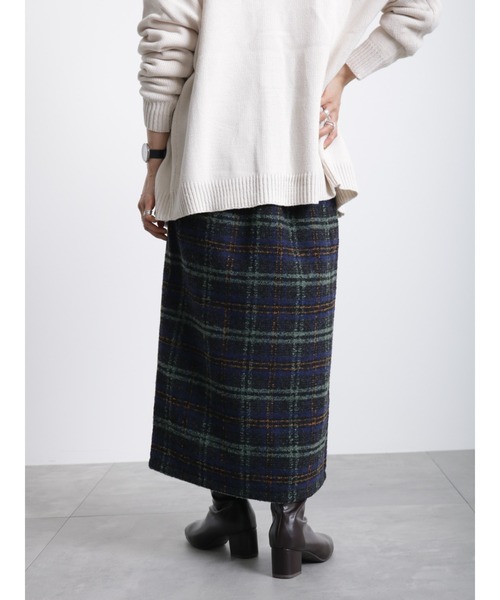 Samansa Mos2 blue（サマンサモスモスブルー）の「ツイードチェックスカート（スカート・レディース・ベージュ/ネイビー/グレー・ﾌﾘ-）」の7枚目の写真