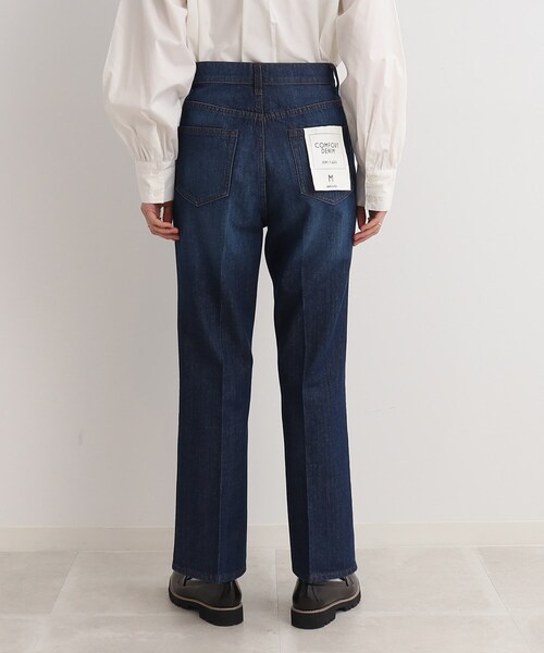 Cutie Blonde(キューティーブロンド)の「◆【セットアップ可】センタープレス デニムセミフレアパンツ(デニムパンツ・レディース・ブルー/ダークネイビー・01/02/03)」の10枚目の写真