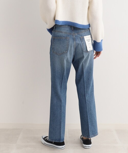 Cutie Blonde(キューティーブロンド)の「◆【セットアップ可】センタープレス デニムセミフレアパンツ(デニムパンツ・レディース・ブルー/ダークネイビー・01/02/03)」の11枚目の写真