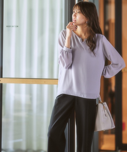 7days Life Styling（セブンデイズライフスタイリング）の「【吸汗速乾カットソー裏地付】シフォンジョーゼット金具付きブラウス（シャツ/ブラウス・レディース・オフホワイト/モカ/ネイビー系/ネイビー/ライトグレー/クリーム・L/LL/M/S）」の21枚目の写真