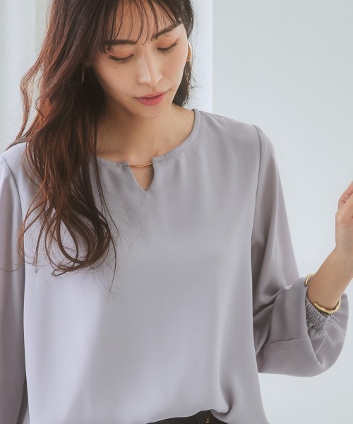 7days Life Styling（セブンデイズライフスタイリング）の「【吸汗速乾カットソー裏地付】シフォンジョーゼット金具付きブラウス（シャツ/ブラウス・レディース・オフホワイト/モカ/ネイビー系/ネイビー/ライトグレー/クリーム・L/LL/M/S）」の22枚目の写真