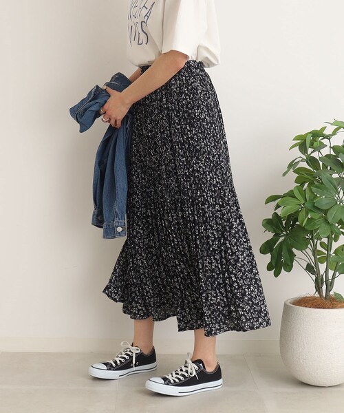 SHOO・LA・RUE（シューラルー）の「◇花柄プリーツスカート（スカート