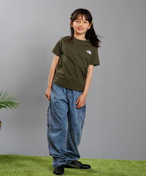 THE NORTH FACE（ザノースフェイス）の「THE NORTH FACE/ザ・ノース・フェイス キッズ Tシャツ 春物 TEE NTJ32333（Tシャツ/カットソー・キッズ・オレンジ/ホワイト/カーキ/ブラック/エメラルドブルー・100cm/110cm/120cm/130cm/140cm/150cm）」の17枚目の写真