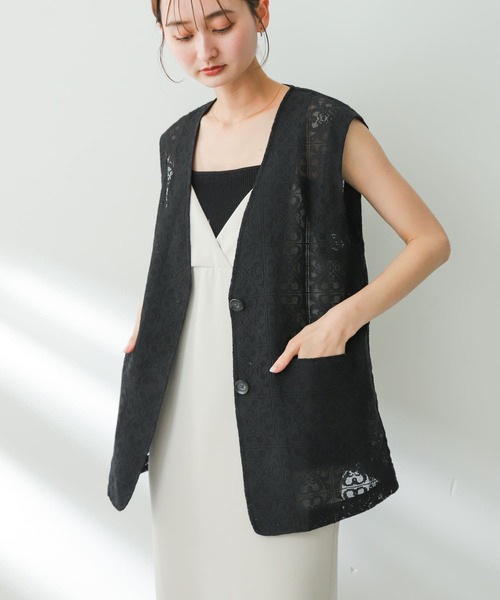 アーバンリサーチ　レースジレ　ベスト URBAN RESEARCH ベスト ジレ カットワークレース刺繍ジレ