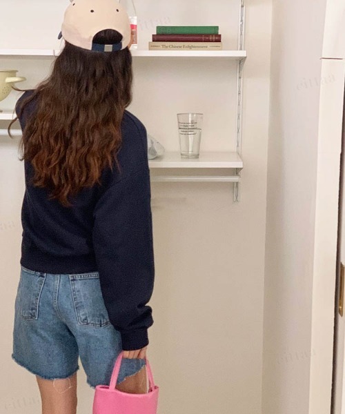 Dalfwin（ダールフィン）の「SUNDAY刺繍ロゴスウェット（スウェット・レディース・ネイビー/ベージュ/オートミール・FREE）」の12枚目の写真