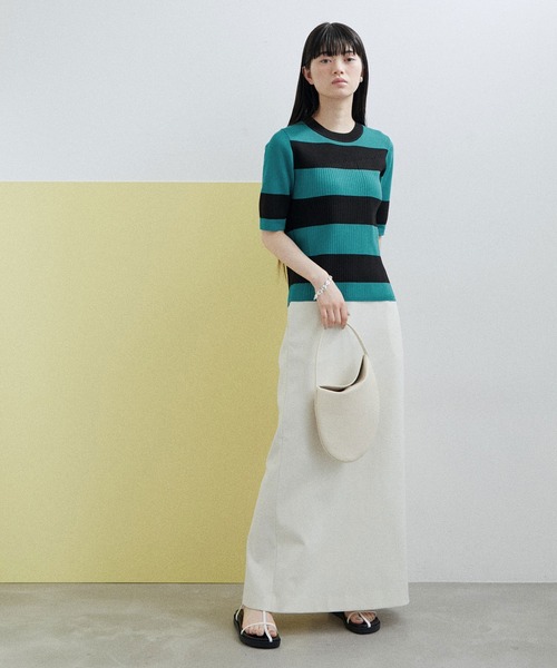 ADAM ET ROPE'(アダムエロペ)の「【サステナブル・WEB限定】MIXリブニットプルオーバー(ニット/セーター・レディース・ホワイト/ブラック/ブラック系その他2/ブルー系その他4・FREE)」の14枚目の写真