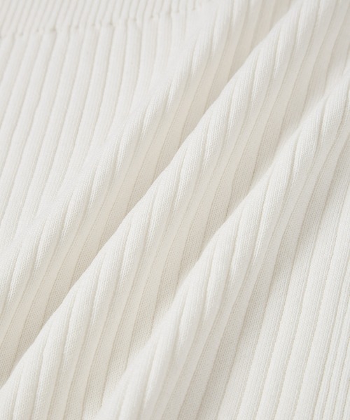 ADAM ET ROPE'(アダムエロペ)の「【サステナブル・WEB限定】MIXリブニットプルオーバー(ニット/セーター・レディース・ホワイト/ブラック/ブラック系その他2/ブルー系その他4・FREE)」の18枚目の写真