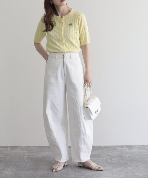 fredy emue（フレディエミュ）の「カーブデニムパンツ（デニムパンツ・レディース・オフホワイト/サックスブルー/ブラック・36/38）」の9枚目の写真