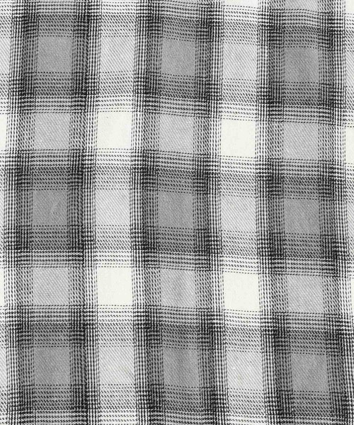 Revo.（レボ）の「オーバーサイズ ルーズシルエット オンブレチェックレギュラーカラー長袖シャツ（シャツ/ブラウス・メンズ・ネイビー/オレンジ/ブラック/サックスブルー/グレー/ブルー・M/L）」の15枚目の写真