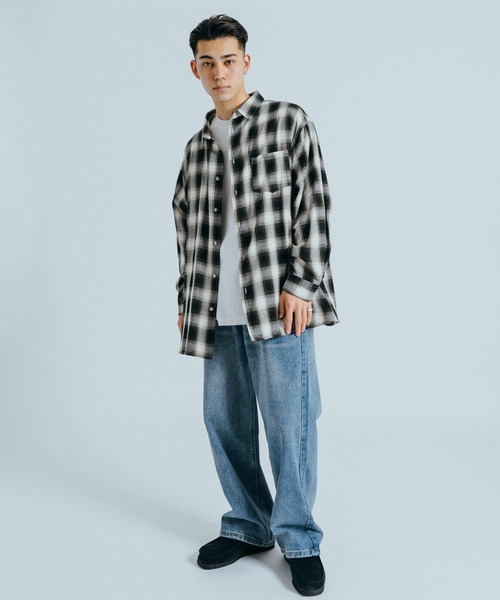 Revo.（レボ）の「オーバーサイズ ルーズシルエット オンブレチェックレギュラーカラー長袖シャツ（シャツ/ブラウス・メンズ・ネイビー/オレンジ/ブラック/サックスブルー/グレー/ブルー・M/L）」の20枚目の写真