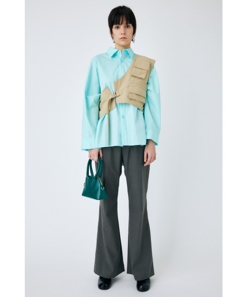 MOUSSY(マウジー)の「ONE SHOULDER UTILITY ベスト(ベスト・レディース・ライトベージュ/ブラック・FREE)」の4枚目の写真
