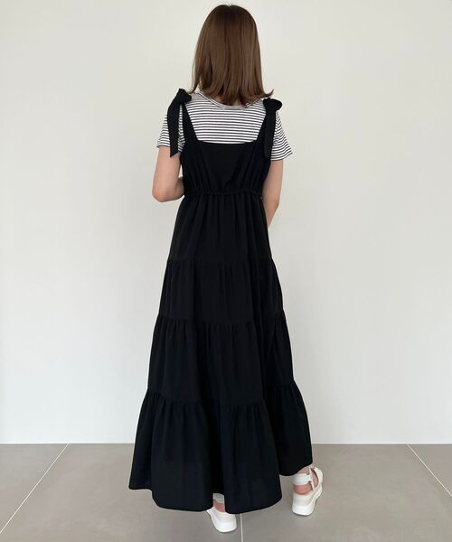 MAJESTIC LEGON(マジェスティックレゴン)の「【WEB限定XSサイズあり】2way肩リボンティアードワンピース(ワンピース・レディース・オレンジ/ブラック/アイボリー・X-SMALL/SMALL/MEDIUM)」の9枚目の写真