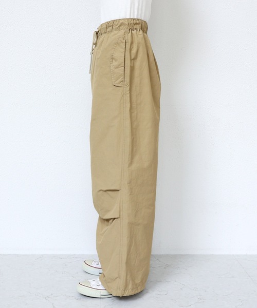andme(アンドミー)の「2wayミリタリーオーバーパンツ(その他パンツ・レディース・ブラック/オフホワイト/ライトカーキ/ベージュ・M/S)」の8枚目の写真