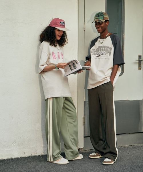 CORPUS TOKYO（コーパス トーキョー）の「サイドラインワイドジャージーパンツ（スウェットパンツ・メンズ・ブラック/チャコールグレー/グリーン/ブラウン/ライトグリーン・1/2/4/3）」の16枚目の写真