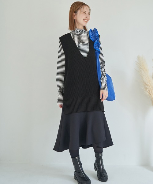 ROPE' PICNIC(ロペピクニック)の「【WEB限定】パチパチしにくい・洗える/Vネックロングベスト(ベスト・レディース・キナリ/ブラック/グレー系その他・38)」の4枚目の写真