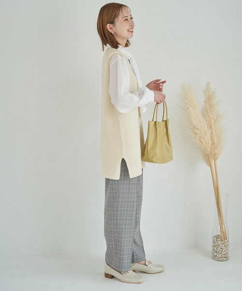 ROPE' PICNIC(ロペピクニック)の「【WEB限定】パチパチしにくい・洗える/Vネックロングベスト(ベスト・レディース・キナリ/ブラック/グレー系その他・38)」の15枚目の写真