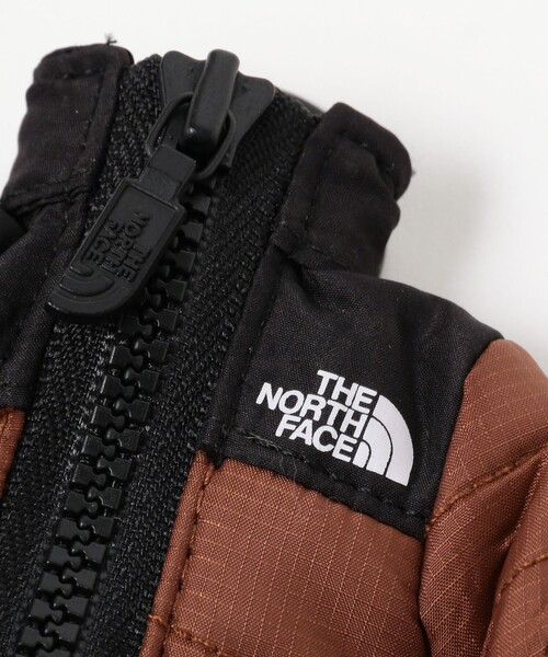 BEAMS BOY（ビームスボーイ）の「THE NORTH FACE / Mini Nuptse Jacket（キーホルダー・レディース・ブラック/ブラウン/ピンク・ONE SIZE）」の11枚目の写真