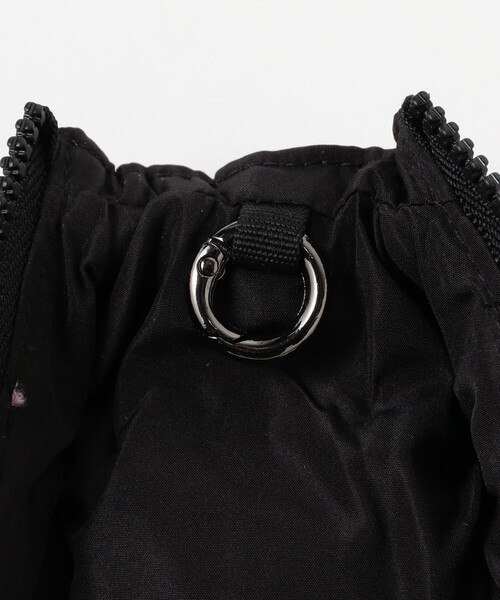 BEAMS BOY（ビームスボーイ）の「THE NORTH FACE / Mini Nuptse Jacket（キーホルダー・レディース・ブラック/ブラウン/ピンク・ONE SIZE）」の14枚目の写真