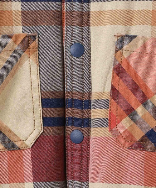 BAYFLOW(ベイフロー)の「レトロチェックボアリバーシブルシャツジャケット(KIDS)(その他アウター・キッズ・レッド/オフホワイト/グリーン・130cm/140cm/120cm/110cm/150cm)」の6枚目の写真