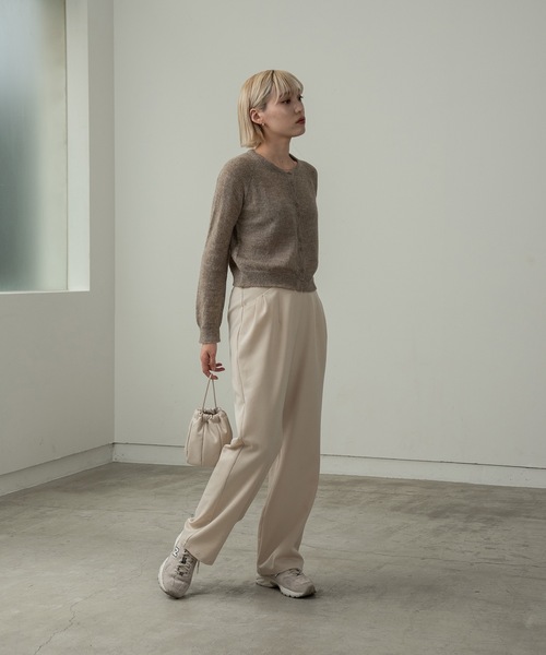 Amiur（エミレ）の「fluffy soft touch pullover（ニット/セーター・レディース・グレー/アイボリー/ブラウン系/グリーン・FREE）」の10枚目の写真