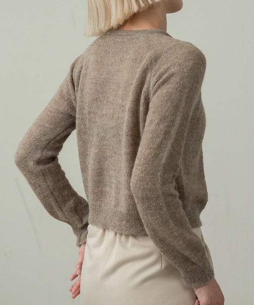 Amiur（エミレ）の「fluffy soft touch pullover（ニット/セーター・レディース・グレー/アイボリー/ブラウン系/グリーン・FREE）」の12枚目の写真