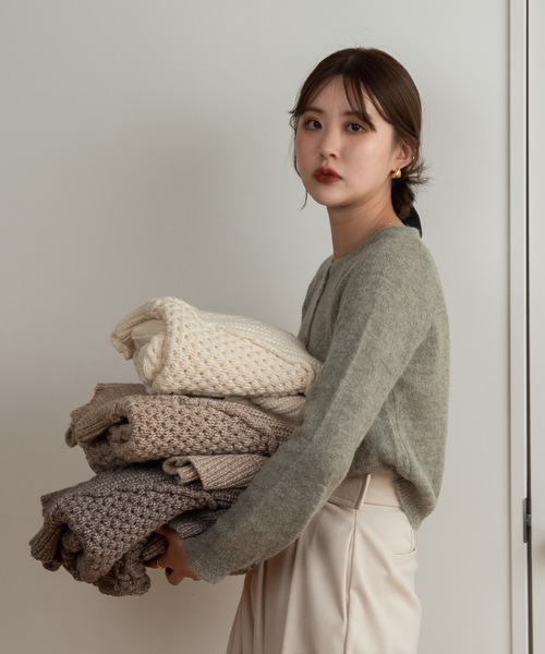 Amiur（エミレ）の「fluffy soft touch pullover（ニット/セーター・レディース・グレー/アイボリー/ブラウン系/グリーン・FREE）」の13枚目の写真