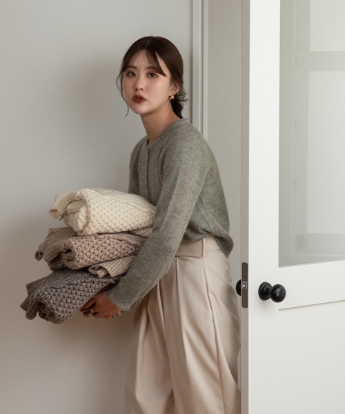 Amiur（エミレ）の「fluffy soft touch pullover（ニット/セーター・レディース・グレー/アイボリー/ブラウン系/グリーン・FREE）」の14枚目の写真