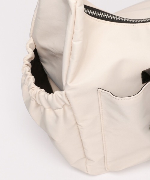 LAKOLE（ラコレ）の「ポケットショルダーBAG / 980170（ショルダーバッグ・レディース・ブラック/アイボリー/グレー・FREE）」の13枚目の写真