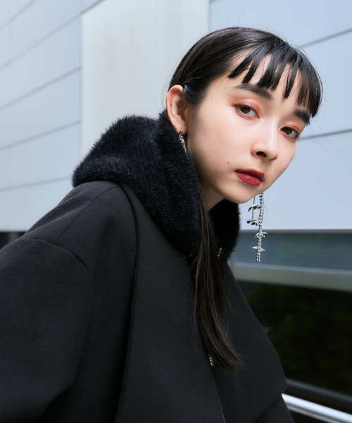 HARE(ハレ)の「シャギーバラクラバ(HARE)(ネックウォーマー/スヌード・レディース・ブラック/ライトグレー・FREE)」の9枚目の写真