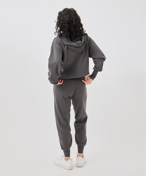 NERGY（ナージー）の「スポンジニットジョガーパンツ（その他パンツ・レディース・スミクロ/ラベンダー/ライトグレー/ベージュ・FREE）」の14枚目の写真