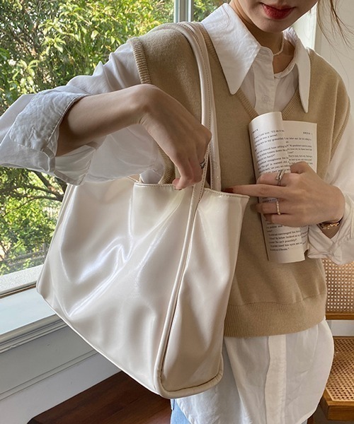 NANEA（ナネア）の「トートバッグ（トートバッグ・レディース・アイボリー/ブラウン/ブラック/グリーン・フリー）」の9枚目の写真