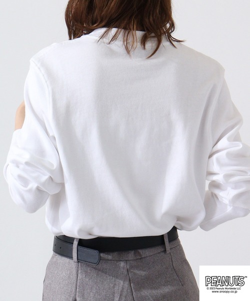 PEANUTS（ピーナッツ）の「PEANUTS スヌーピー ヘビーウェイト ロック 長袖 Tシャツ（Tシャツ/カットソー・レディース・ブラック系1/ネイビー/ホワイト系1/ブラック系2/ホワイト/ホワイト系2/ネイビー系1/ブラック/ネイビー系2・L/LL/M）」の20枚目の写真