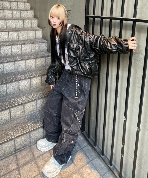 Ocai(オカイ)の「ストリートファッション Ocai オカイ RUN TECH ランテック ボリュームスニーカー 厚底スニーカー シューズ 靴 運動靴 テック系 ダッドスニーカー ローカットスニーカー 厚底シューズ 韓国ファッション 韓国ストリート(スニーカー・メンズ・ホワイト/ブラック/シルバー・27.0cm/24.5㎝/26.0cm/27.5cm/25.0cm/26.5cm/28.0cm/25.5cm)」の22枚目の写真